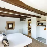 Country house Arotzenea *