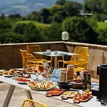Country house Arotzenea *