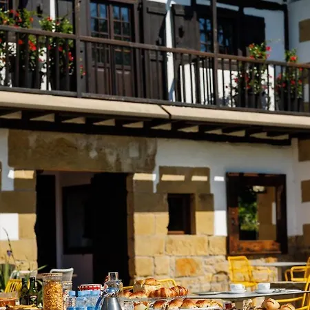 Casa de Campo Arotzenea *