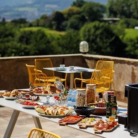 Country house Arotzenea *